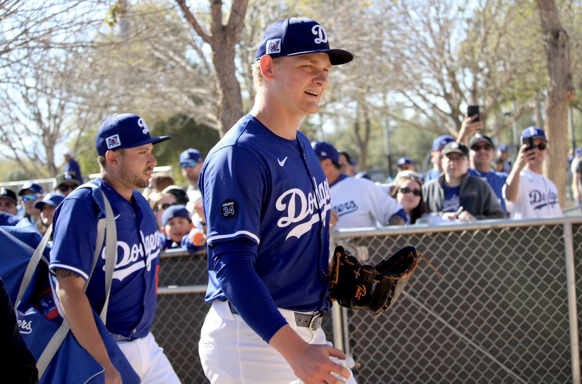 roblespan's tweet image. #DodgersST #CamelBackRanch #SpringTrainging #WSChamps #EmmetSheehan