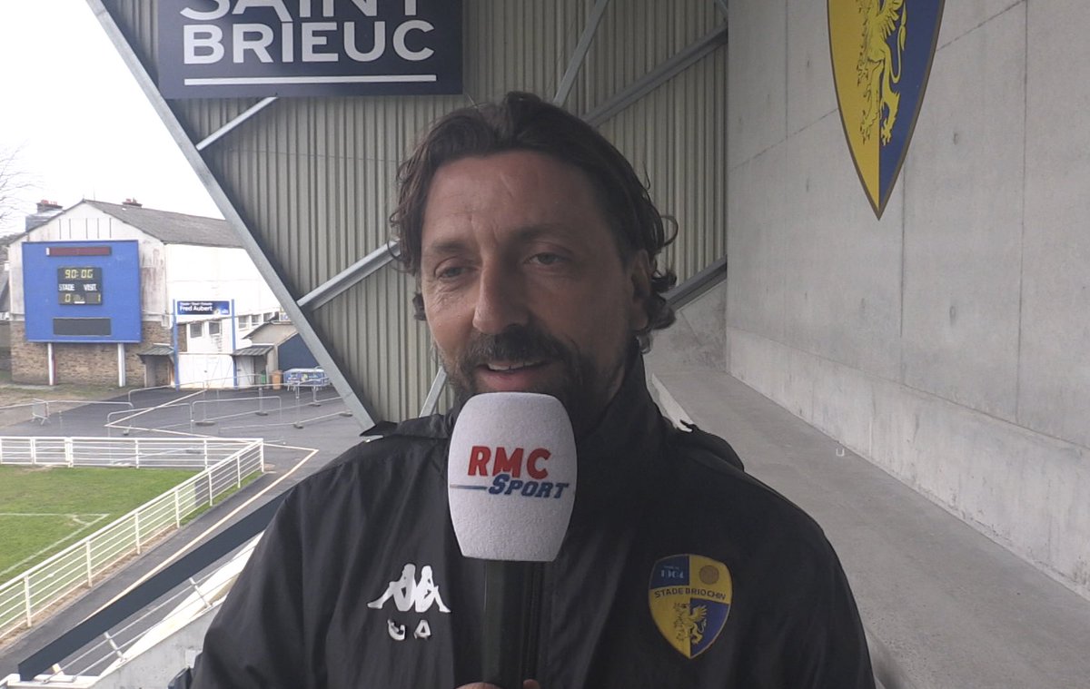 🔵🟡 Le gardien L’Hostis, le héros Hugo Boudin, « Le Menhir » Kerbrat futur directeur sportif, la révélation Leo Yobé…

Guillaume Allanou dresse pour <a href="/RMCsport/">RMC Sport</a> le portrait robot de ses joueurs qui rêvent de faire tomber le PSG !

rmcsport.bfmtv.com/football/coupe… #CoupedeFrance