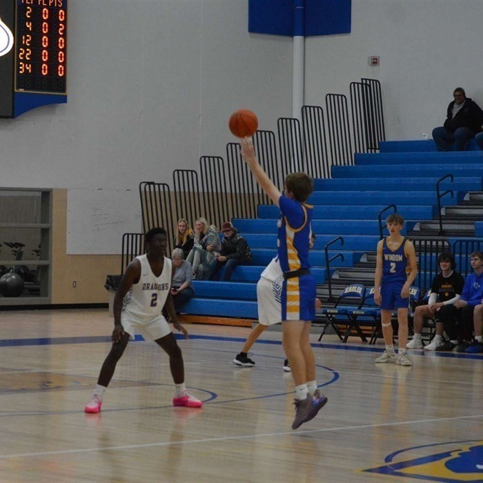 🔥 HISTORY MADE… AGAIN! 🔥

Charles Erickson ties the Windom record with 11 made 3’s in a singe game  in last night’s 96-70 win at MCW! 🎯🏀 He joins Carter Rossow, who set the mark last Thursday. Congrats, Charles! 💪🔥 #EaglePride #WindomHoops