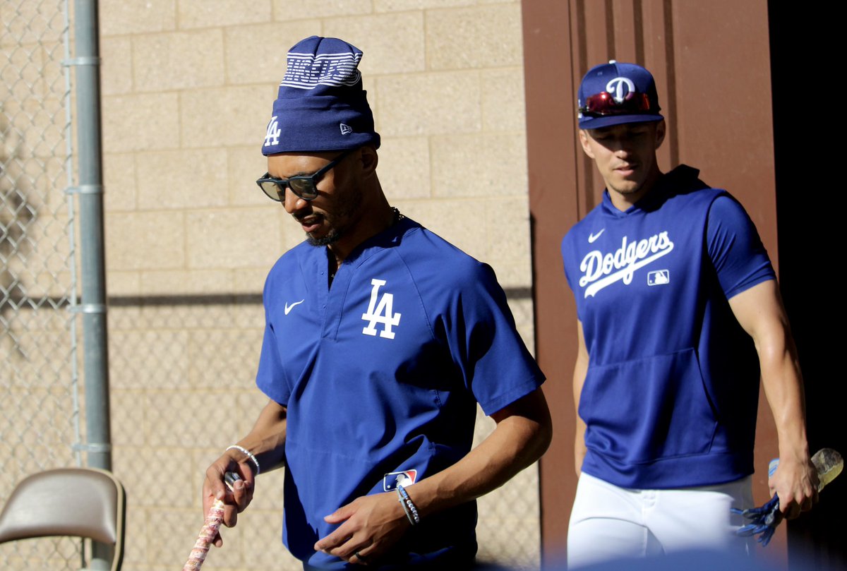 roblespan's tweet image. #DodgersST #CamelBackRanch #SpringTrainging #WSChamps #MookieBetts and #TommyEdman