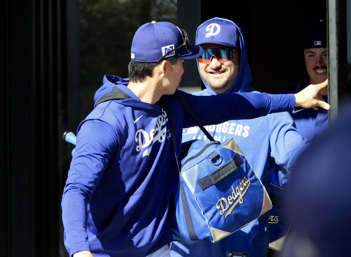 roblespan's tweet image. #DodgersST #CamelBackRanch #SpringTrainging #WSChamps #HyeseongKim