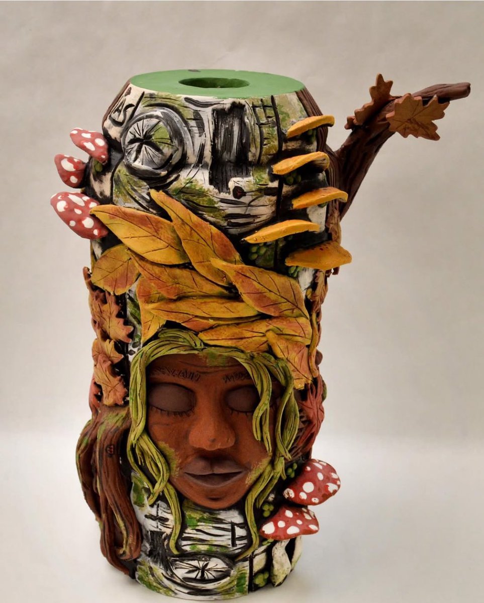 Scholastic Art &amp; Writing Gold Key recipients qualify for additional award opportunities!  Lucas S. Recvd the Grant Wood Legacy Prize!  He’s 1 of 3 award winners out of 400 Iowa entries that demonstrated a regional voice &amp; skill. Wow! 🤩 Congratulations, Lucas!#wonder @norwalk_hs