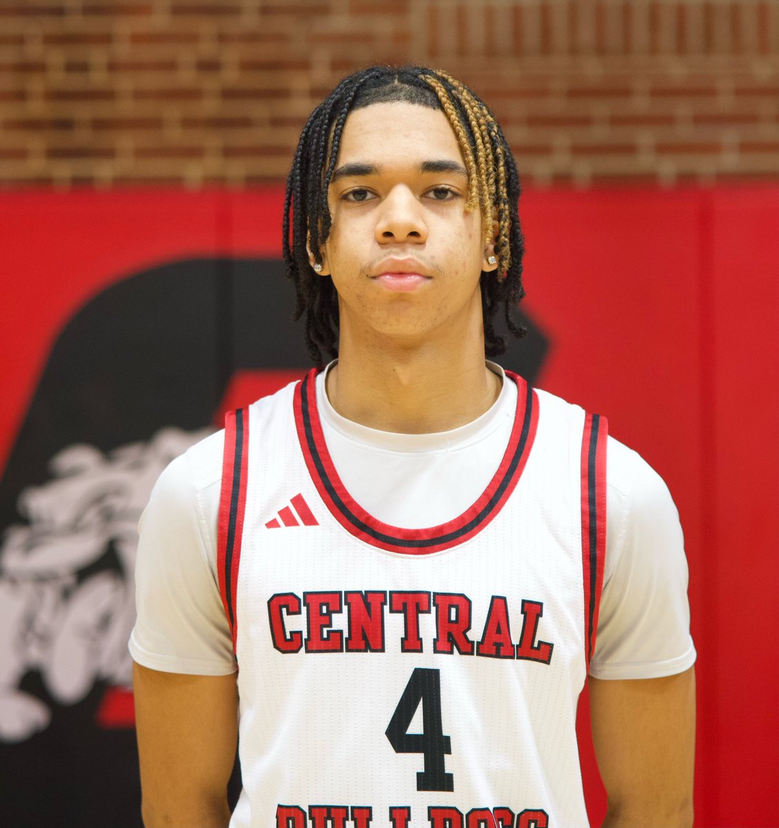 Senior Spot light 3

- Dev is a 4 year program guy, Dev plans to continue his basketball playing career and currently holds interests from William woods and Bethany and remains undecided. -Devin Sanford class of 2025