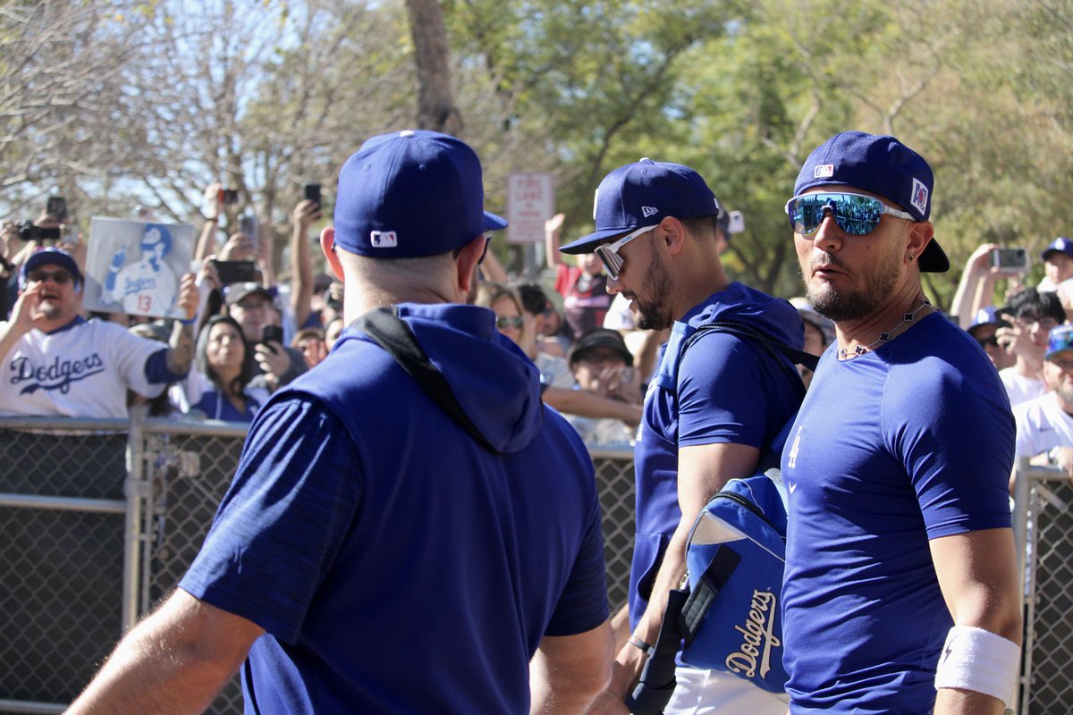 roblespan's tweet image. #DodgersST #CamelBackRanch #SpringTrainging #WSChamps #MichaelConforto #MiguelRojas and #MaxMuncy