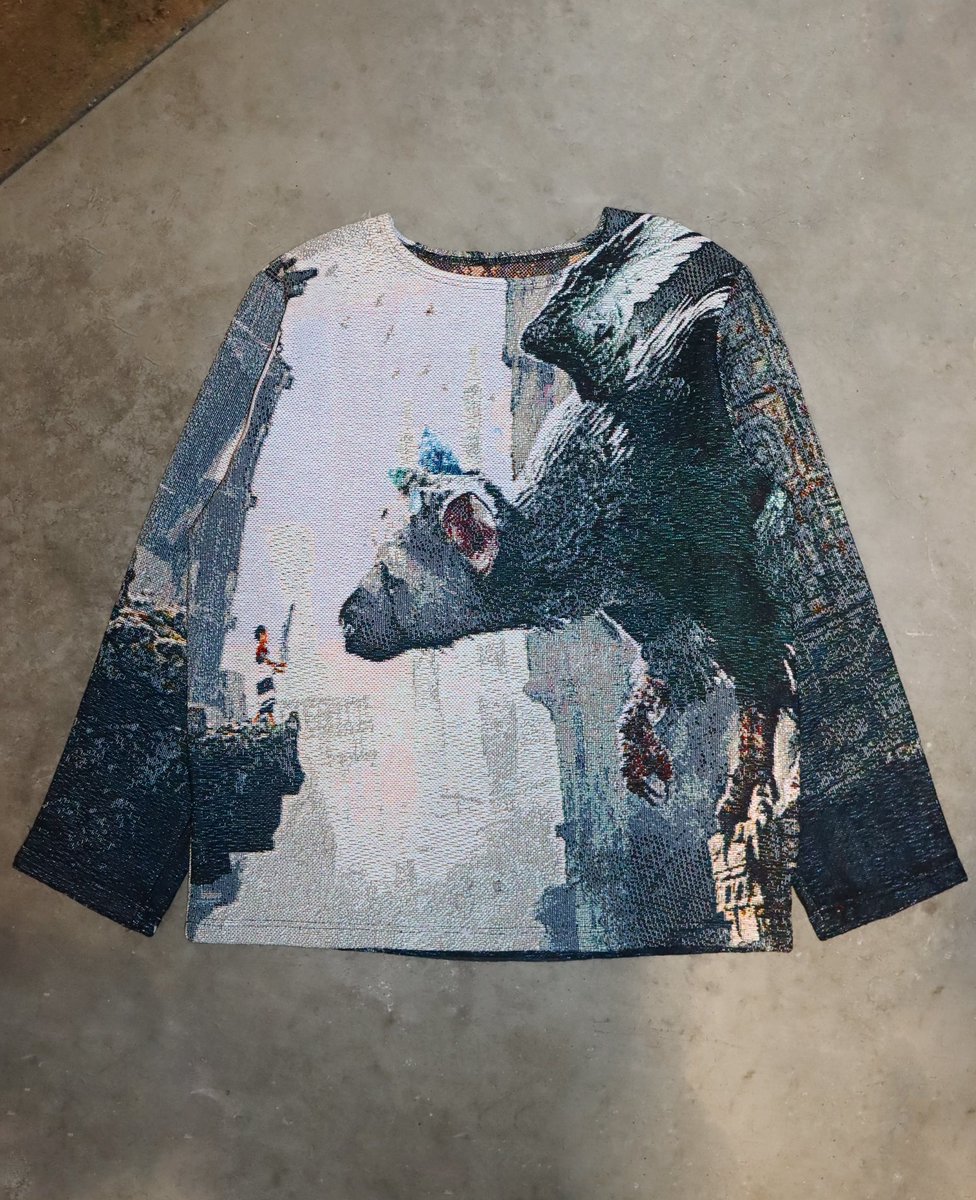 4xx1111's tweet photo. THE LAST GUARDIAN WOVEN CREWNECK ?!?!! https://t.co/cP96e0Htdi