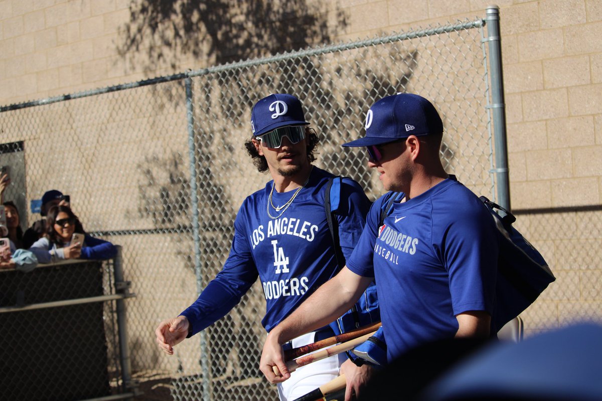 roblespan's tweet image. #DodgersST #CamelBackRanch #SpringTrainging #WSChamps #JamesOutman