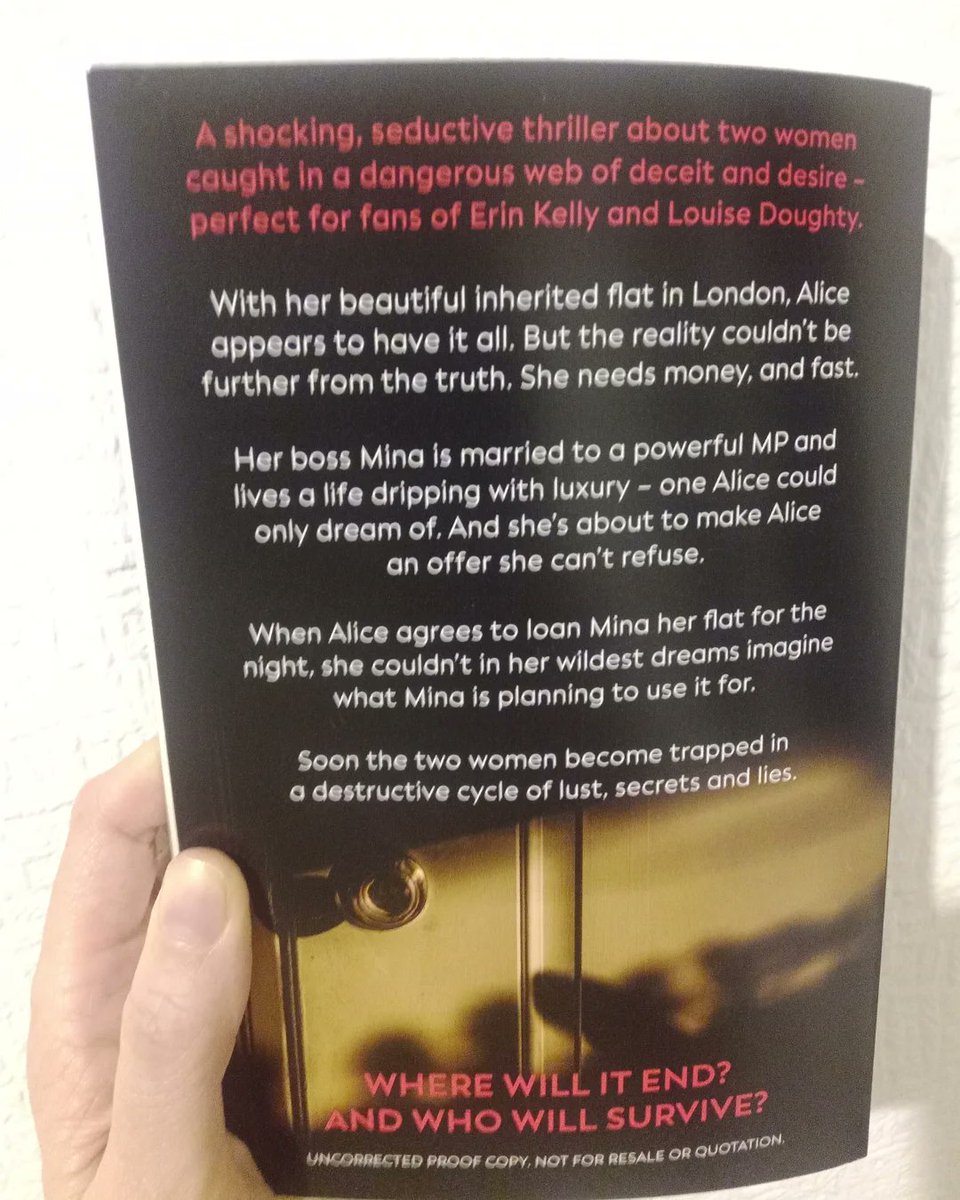 🎉Competition🎉 I am giving away a signed proof copy of my 2nd psychological thriller, Watch Me Watch You (official pub date 3rd July) about two women caught up in a web of deceit, blackmail &amp; murder. To enter you just need to retweet &amp; follow me. Ends midnight Wed 5th March.