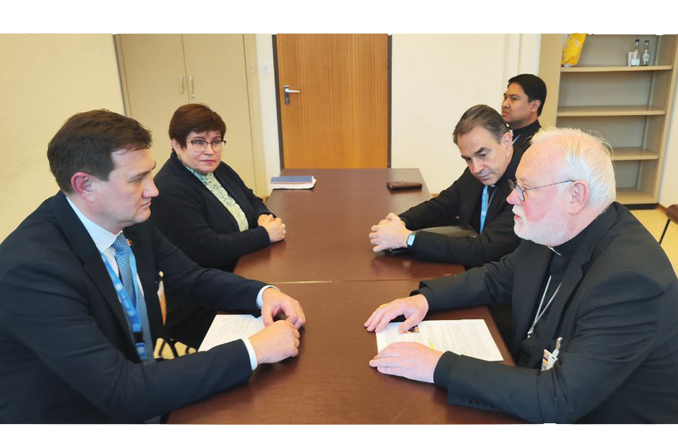 Foreign Minister of #Belarus 🇧🇾 H.E. Mr. Maxim #Ryzhenkov discussed with Secretary for Relations with States and International Organisations of the Holy See 🇻🇦H.E. Mons. Paul R. Gallagher a wide range of issues of mutual interest
<a href="/TerzaLoggia/">Segreteria di Stato della Santa Sede</a>