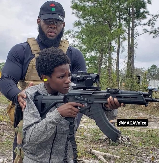 TRUMP ARMY (@trump_army_) on Twitter photo How does this Father teaching his son about the 2nd Amendment make you feel? How does this Father teaching his son about the 2nd Amendment make you feel?