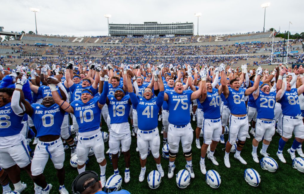 Andres DiGrigoli (@digrigoliandres) on Twitter photo After a great conversation with <a href="/jake8shakes/">Coach Jake Campbell</a>, I am blessed to receive an offer from Air Force !!! #4HG #Boltup After a great conversation with <a href="/jake8shakes/">Coach Jake Campbell</a>, I am blessed to receive an offer from Air Force !!! #4HG #Boltup