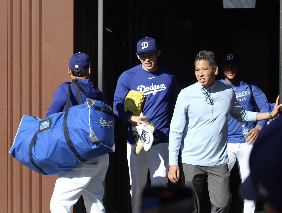 roblespan's tweet image. #DodgersST #CamelBackRanch #SpringTrainging #WSChamps #RokiSasaki