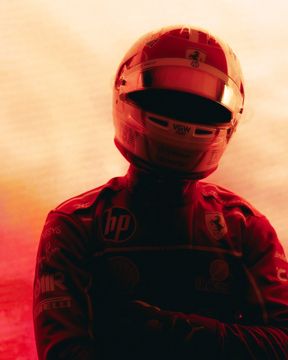 ScuderiaFerrari's tweet photo. The team are ready, are you? https://t.co/KCYmPZ3wao