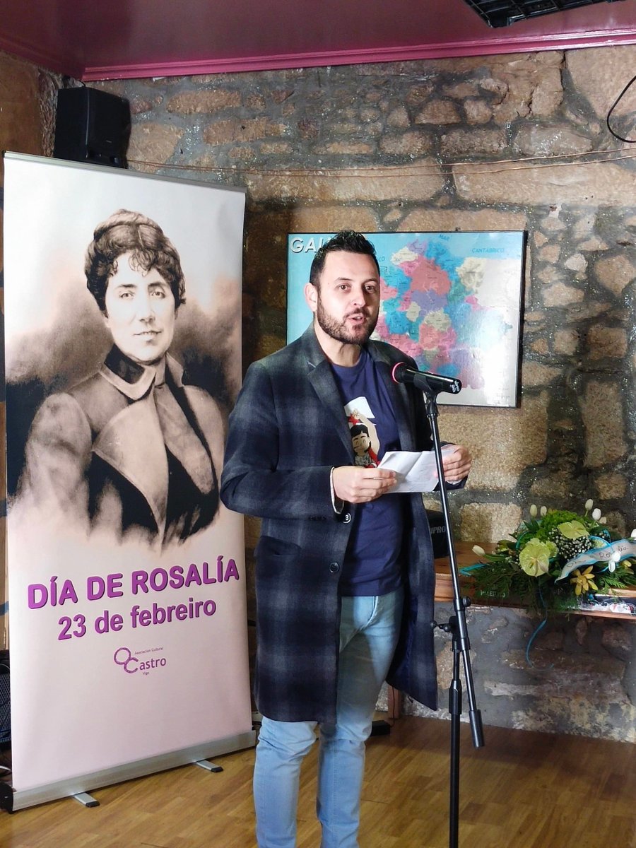 AELG (@aelg) on Twitter photo Crónica fotográfica do acto do Día de Rosalía de Castro 2025 en Vigo: axendacultural.aelg.gal/2025/02/26/cro… <a href="/feracorrupia/">a Branca Trigo 🇵🇸</a> <a href="/PascualRoberto/">Roberto Pascual</a> Crónica fotográfica do acto do Día de Rosalía de Castro 2025 en Vigo: axendacultural.aelg.gal/2025/02/26/cro… <a href="/feracorrupia/">a Branca Trigo 🇵🇸</a> <a href="/PascualRoberto/">Roberto Pascual</a>