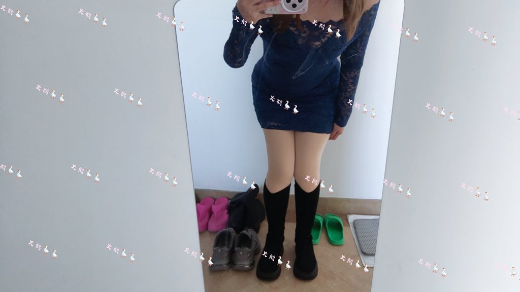 老公我买了个蛋糕好像忘记拿叉子了，老公能不能寄把叉到我这里啊