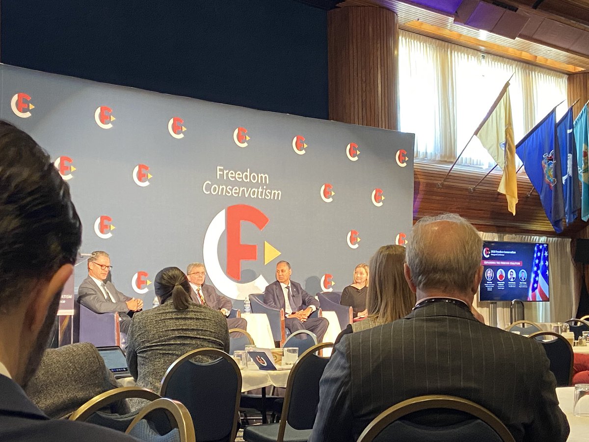 marketingmollie's tweet image. Had an amazing time at #FreeCon yesterday.
Really enjoyed the emphasis on communicating the ideals of freedom when there is so much confusion on both sides of the political spectrum.
Amazing sessions!
