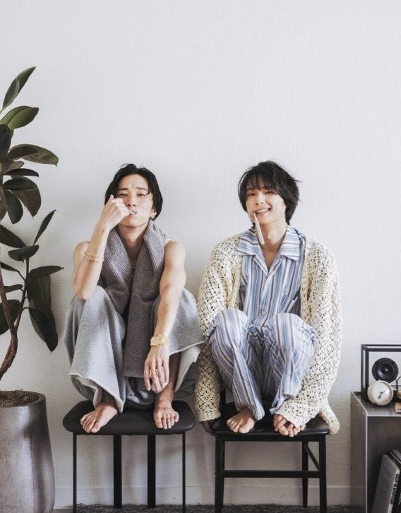 vusdowndmlwk's tweet photo. 세상에 힘든 게 너무 많다
“다죽자” https://t.co/YfD6QUG7eg