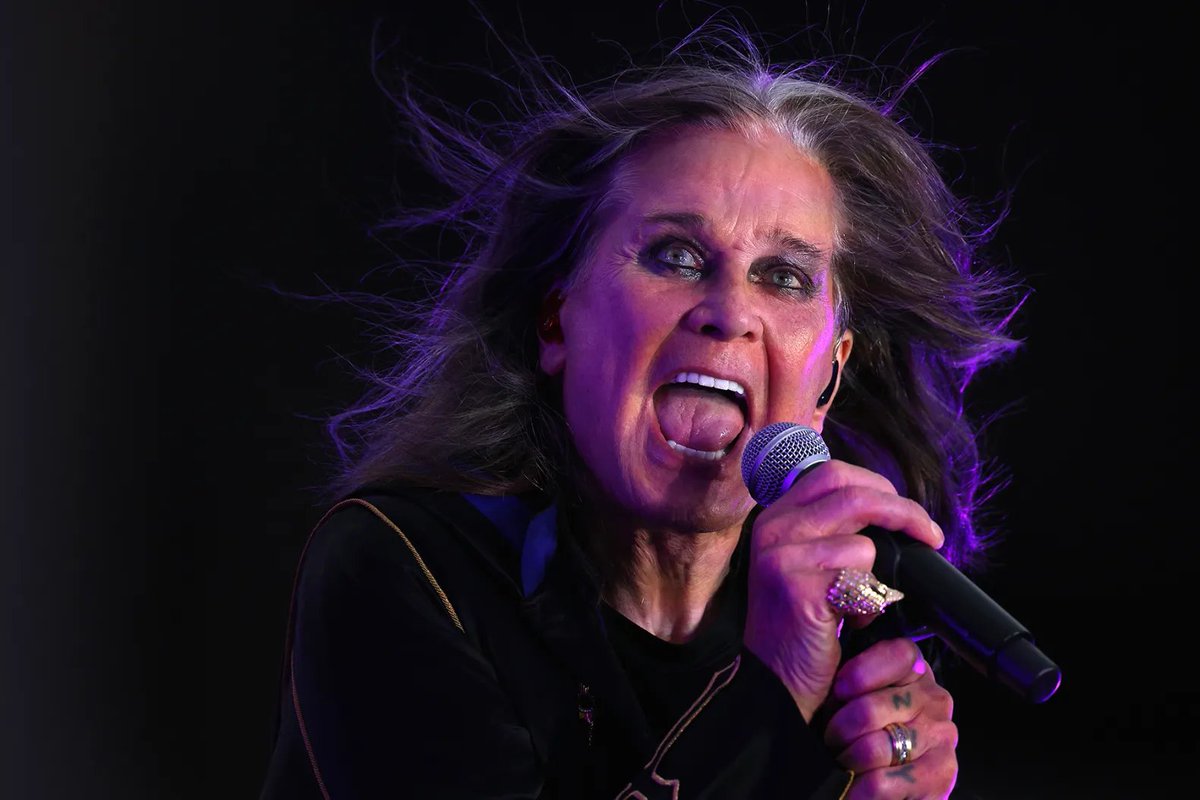 Rolling Stone tweet media