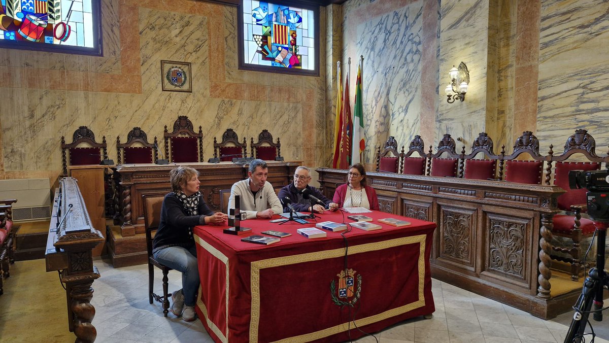 L'Ajuntament de Berga rep en cessió de comodat el fons documental de l'escriptor Jordi Cussà Balaguer ajberga.cat/actualitat/laj…