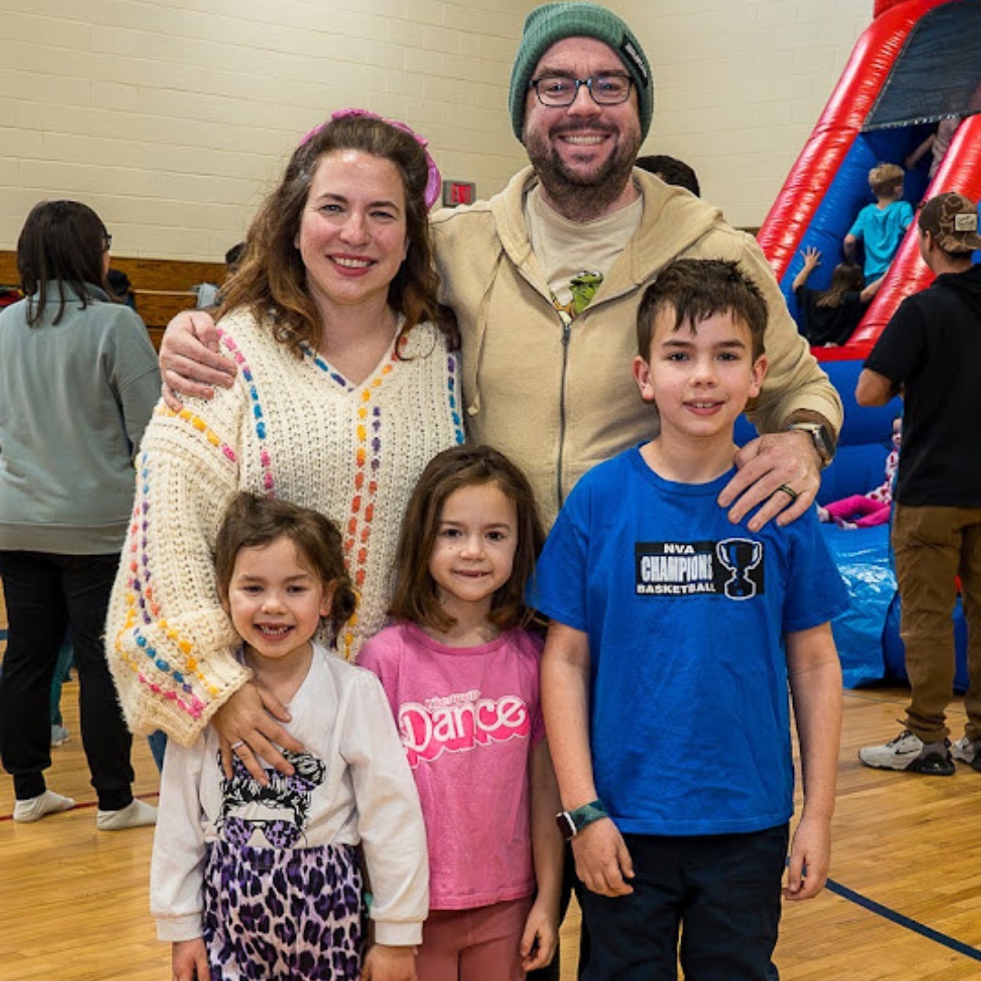 🎉 This past Saturday, our Student Council hosted the annual Family Fun Fest, bringing the Oak Grove community together to beat the winter blues. What a fantastic turnout—it was wonderful to see everyone coming together for a fun-filled afternoon! 🎉

#OakGrovePride #OGD68