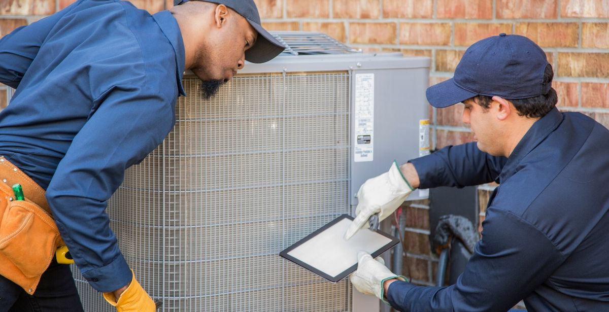 McCreaWay's tweet photo. Want to save on energy bills? 🌱🔧 Clean filters, seal ducts, insulate, &amp; tweak temps! Plus, fans &amp; smart thermostats make a huge difference. 💡 Need more pro tips? https://t.co/h6kTGhFkao

Contact us to keep your home comfy &amp; costs low! 🏡🔥 #EnergySavings #HVACTips https://t.co/Zb6Qsf0xXQ