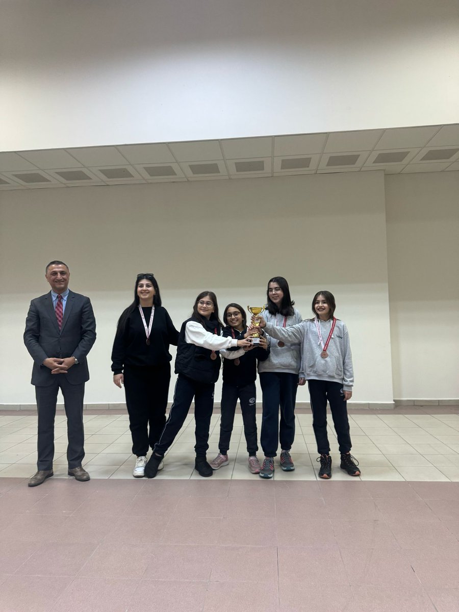 2025  Öğretim Yılı Okullar Arası Konya Küçükler Satranç Turnuvası Kızlar Kategorisinde Dereceye Giren Okullarımızı Tebrik Eder, Başarılarının Devamını Dileriz.
1.Özel inci Nesil Ortaokulu  
2.Özel Diltaş Ortaokulu 
3.Özel Diltaş 40.Yıl Ortaokulu  
4.Özel Temel Değerler Ortaokulu