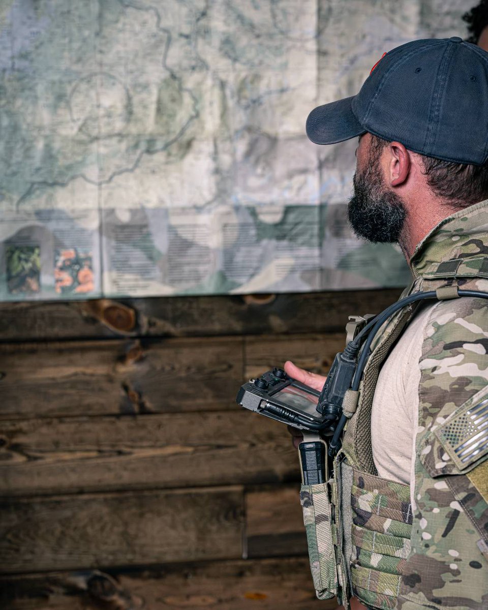 TomahawkRobots's tweet image. Define and manage geofenced areas for precise mission planning and operational boundaries. Unlock the power of Kinesis. 

Learn more at aerovironment.co/41HQSq8 #Tomahawk #Geofencing #Kinesis