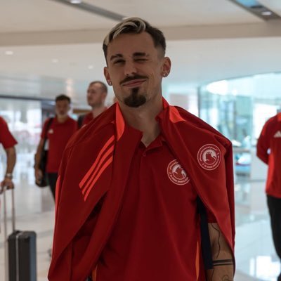 _mba10's tweet photo. الوعد يوم الخميس 😉
#العزيز_انت😉
@rodrisanchez_10 😉 https://t.co/pNPh8YBDyr