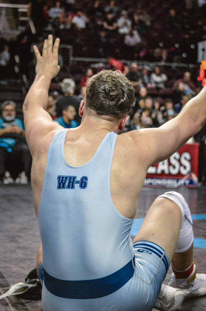 Vote for me for Wrestler of the year accounts.google.com/Login?continue…