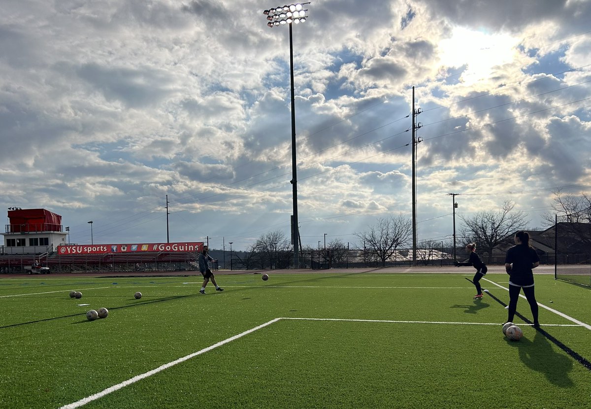 Did some 🐧 soccer things today! ☀️

#GoGuins