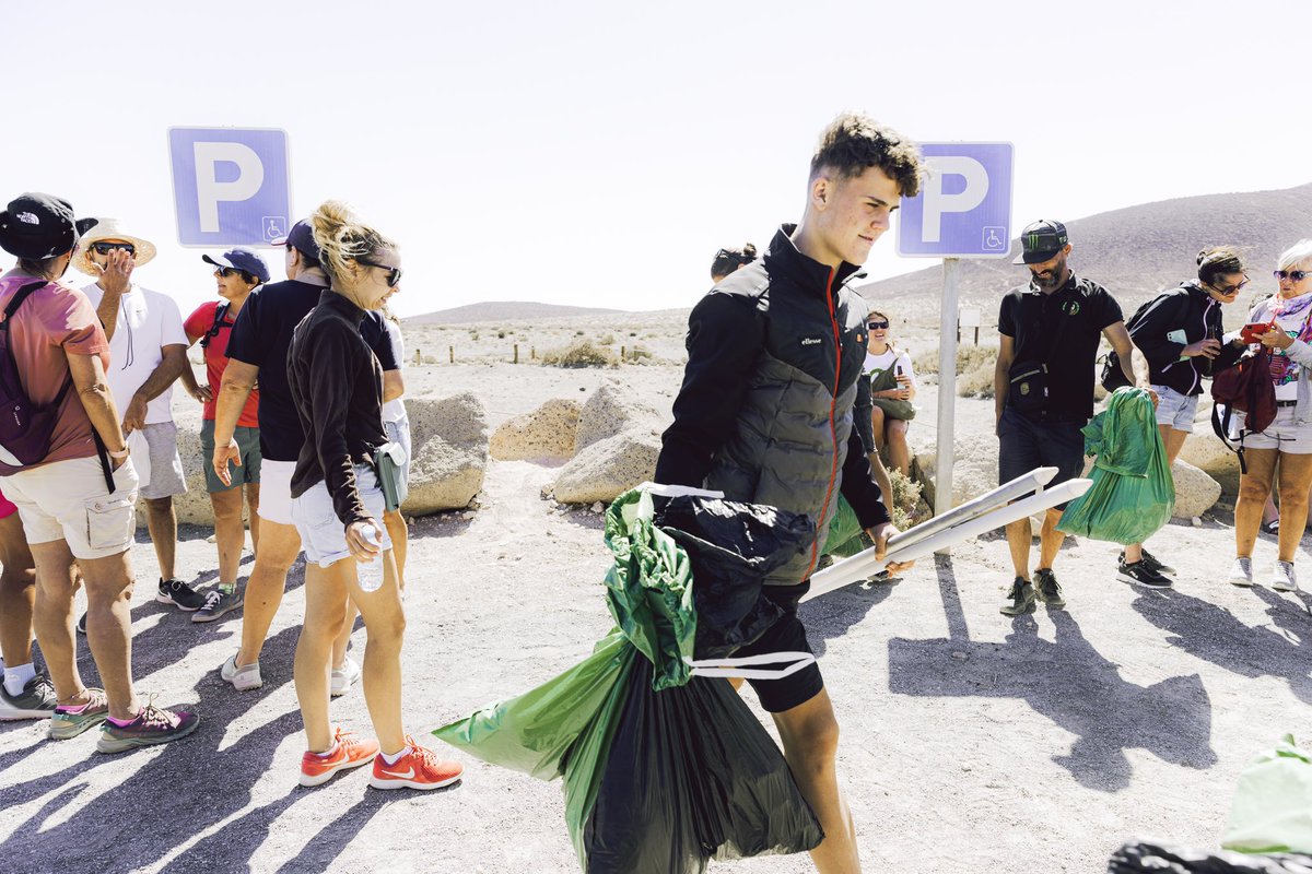 John Dale Beckley (@johnbeckley) on Twitter photo What an incredible day at Playa El Médano! 🌊💚 The wind tried to challenge us, but we powered through and made a real difference with our beach cleanup! 💨💪 A huge thank you to everyone who took part—🌍✨ #BeachCleanup #ElMédano #CommunityImpact #CanaryIslands <a href="/CanIslandsGreen/">Canary Islands Green</a> What an incredible day at Playa El Médano! 🌊💚 The wind tried to challenge us, but we powered through and made a real difference with our beach cleanup! 💨💪 A huge thank you to everyone who took part—🌍✨ #BeachCleanup #ElMédano #CommunityImpact #CanaryIslands <a href="/CanIslandsGreen/">Canary Islands Green</a>