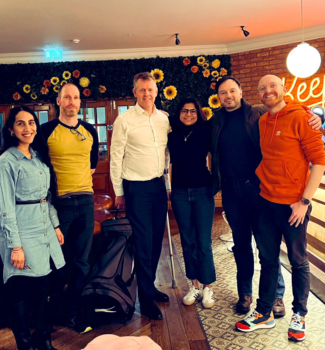 MediKul (@medikul) on Twitter photo The evening before the EMTA conference with the <a href="/RCEMpresident/">Adrian Boyle</a> who I also happen to have the privilege of sometimes working with 😊 It wasn’t all work talk, cartwheeling was also discussed 😂 <a href="/EMTAcommittee/">EMTA</a> <a href="/RCollEM/">Royal College of Emergency Medicine</a> The evening before the EMTA conference with the <a href="/RCEMpresident/">Adrian Boyle</a> who I also happen to have the privilege of sometimes working with 😊 It wasn’t all work talk, cartwheeling was also discussed 😂 <a href="/EMTAcommittee/">EMTA</a> <a href="/RCollEM/">Royal College of Emergency Medicine</a>