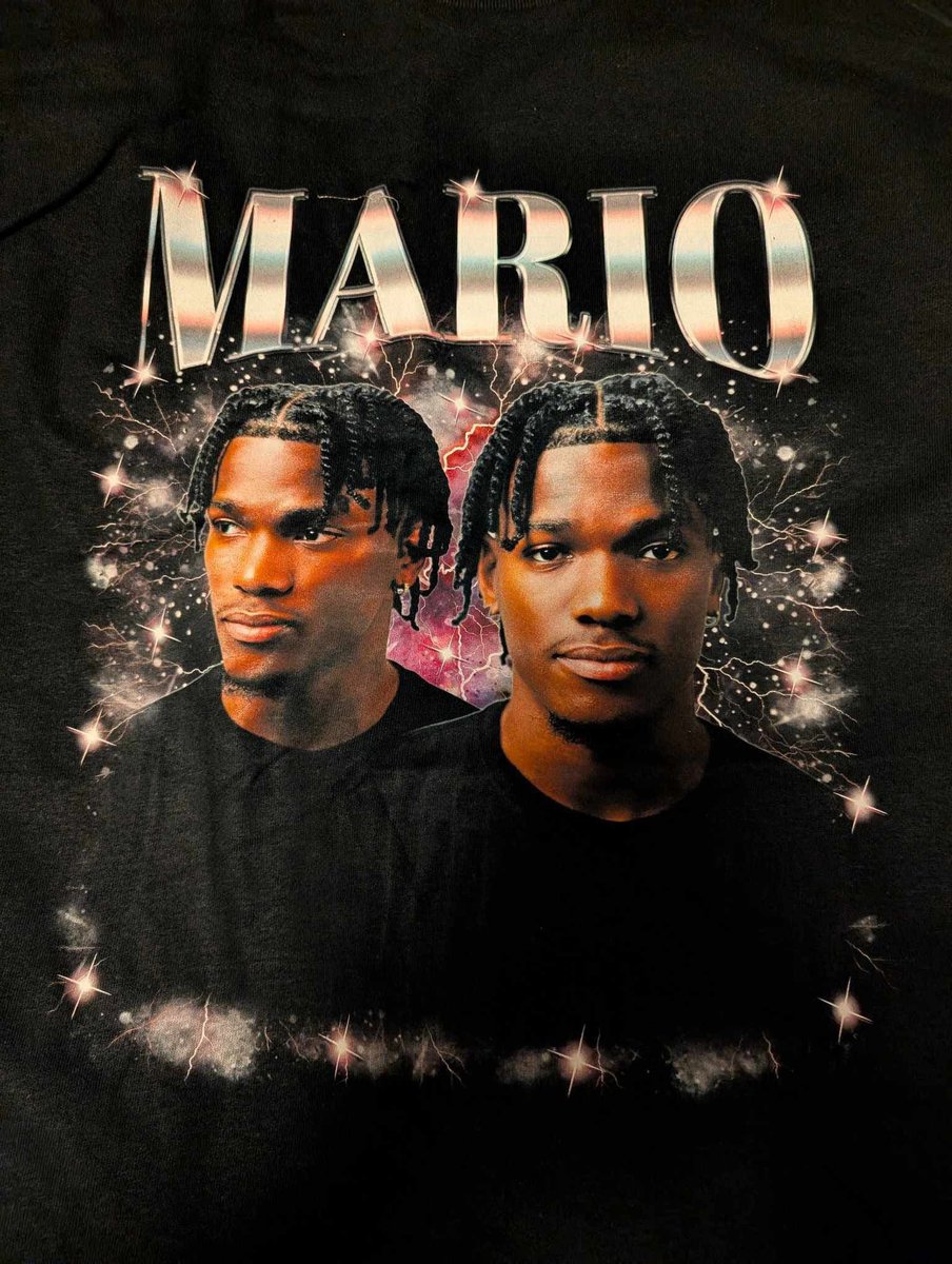 MarioMaitland_3's tweet image. Love this right here. 

My team went all out with custom-made shirts for trivia night at @KSBarAndGrille . 

I have no doubt they’ll be taking home the chip in a few weeks. 

Go Team Mario &amp;amp; very cool 😎
