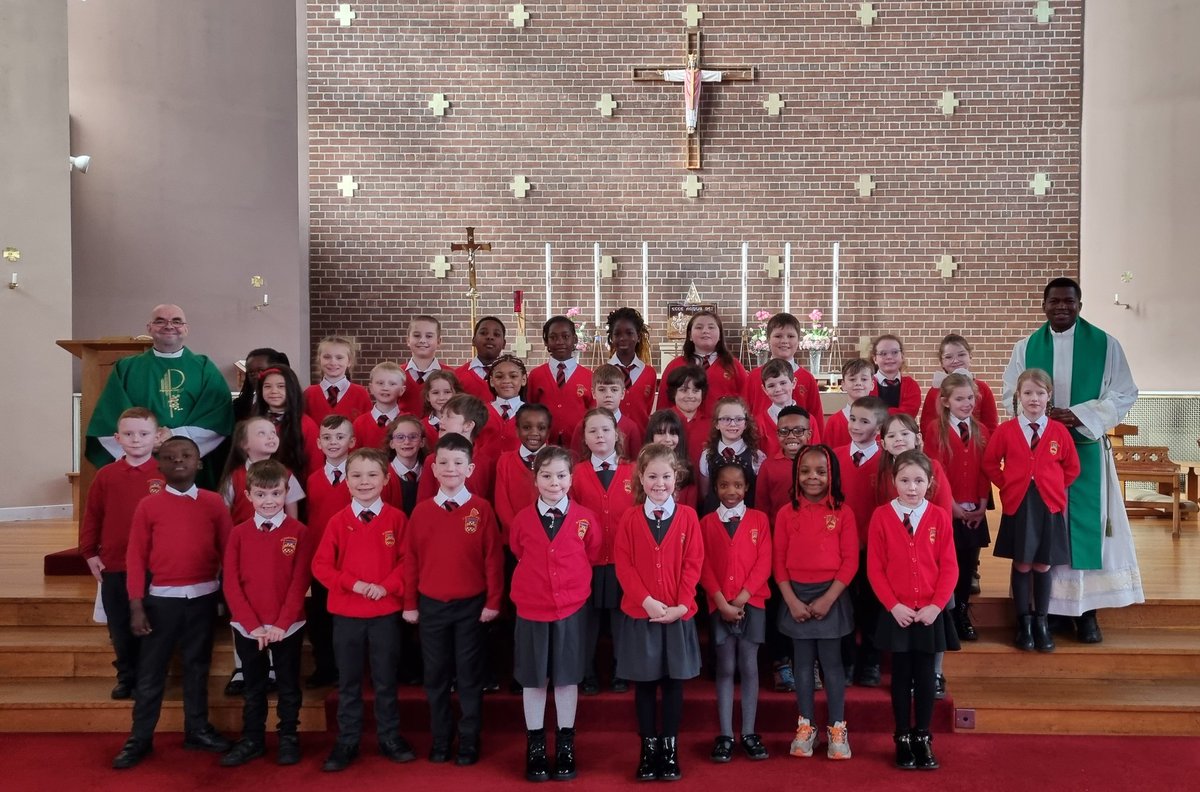 We are so proud of all of the P3 children who took part in the Sacrament of Reconciliation today. Thank you to Fr Peter and Fr Joshua for such a lovely service and to all family members who came to support the children today.🤍🙏