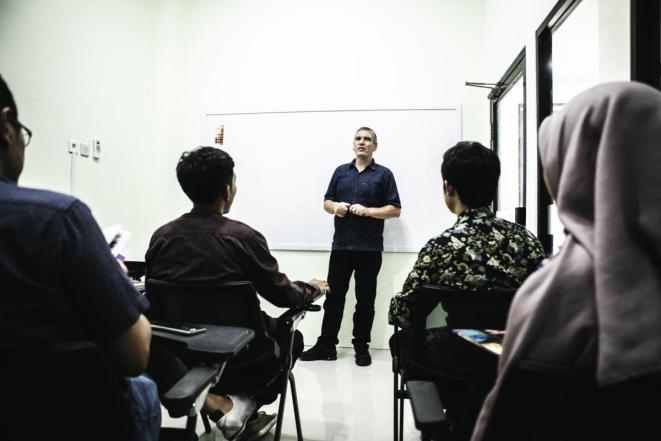 DLabaree's tweet photo. My new blog post is Advice for New PhD Students. Stop being a good student. Take charge of your program. Build your own conceptual framework for the field. Train yourself to skim. Resist the lure of professionalism lite. Don't forget why you're there.
https://t.co/RETSYjyutK https://t.co/z0rIp1WrqD