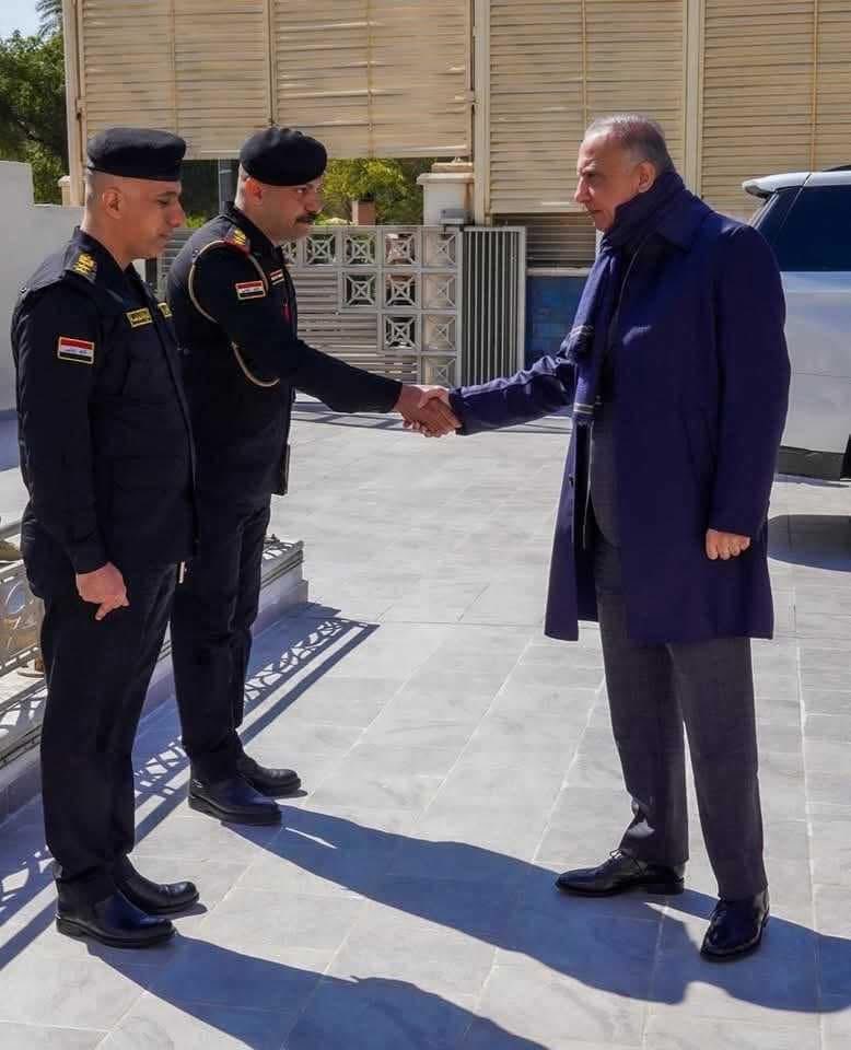 عودة رئيس الوزراء السابق السيد  الكاظمي  إلى العراق 
بعد سنتين من الغياب لها عدة رسائل 

وربما سيدخل الكاظمي العملية السياسية وإعلان تأسيس حزب سياسي جديد على الساحه العراقية