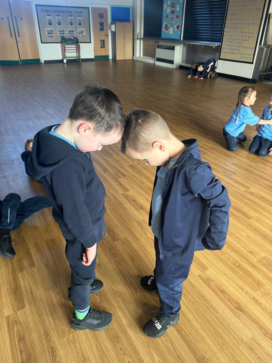 St_Andrew_Apost's tweet photo. During our P.E session today, Reception were asked to work with a partner and use different body parts to create a bridge! We linked this to our story of the week, The Three Billy Goats Gruff! 🐐📖👏🏽 #SuccessfulSATA #SuccessfulPE #SuccessfulEYFS https://t.co/S8YIAtXsjp