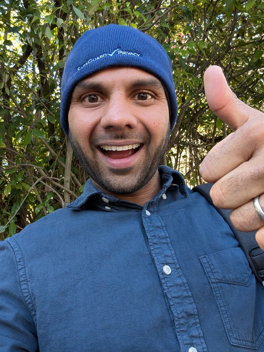 airgups23's tweet image. On my way into SF for #RampUp and grabbed a beanie to keep my head warm and it's my ... @SafeGuardPrvcy beanie! You gonna be there @Richymediaguy?!