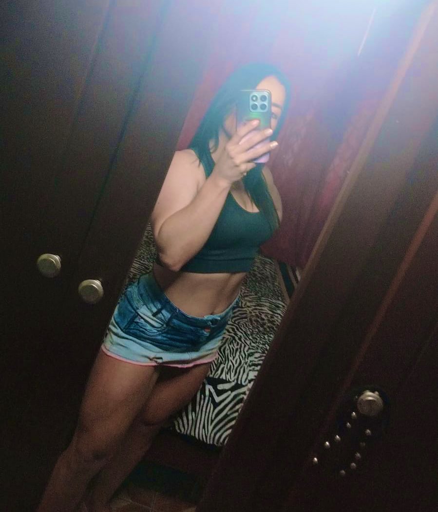 Se acerca el feriado, algún plan para unirnos, solo parejas #ComunidadSwEc1 😈🔥 #ParejasSwiger 🍆💦