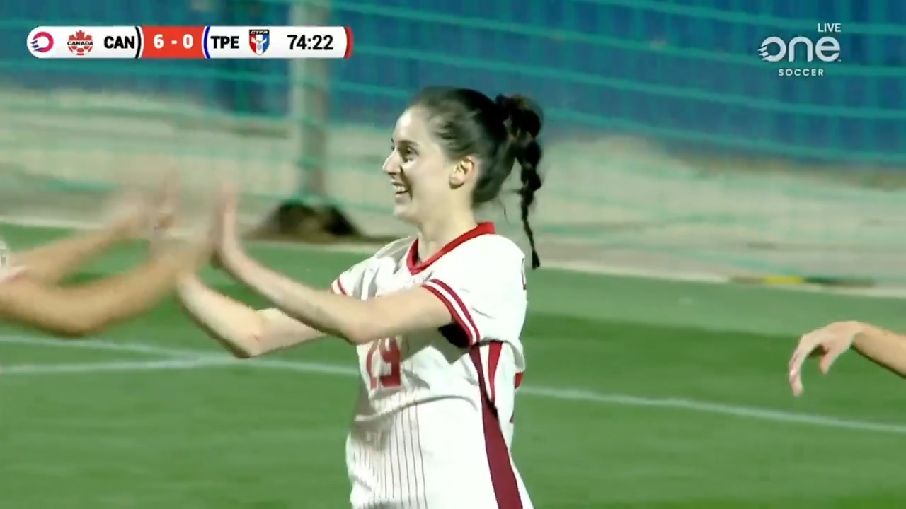 GOAL 🇨🇦x7Clarissa Larisey makes it 7-0 for the #CanWNT vs. Chinese Taipei, getting a great header from a Jayde Riviere cross to beat the 'keeper off the ground 😎🔴 Watch LIVE on OneSoccer
