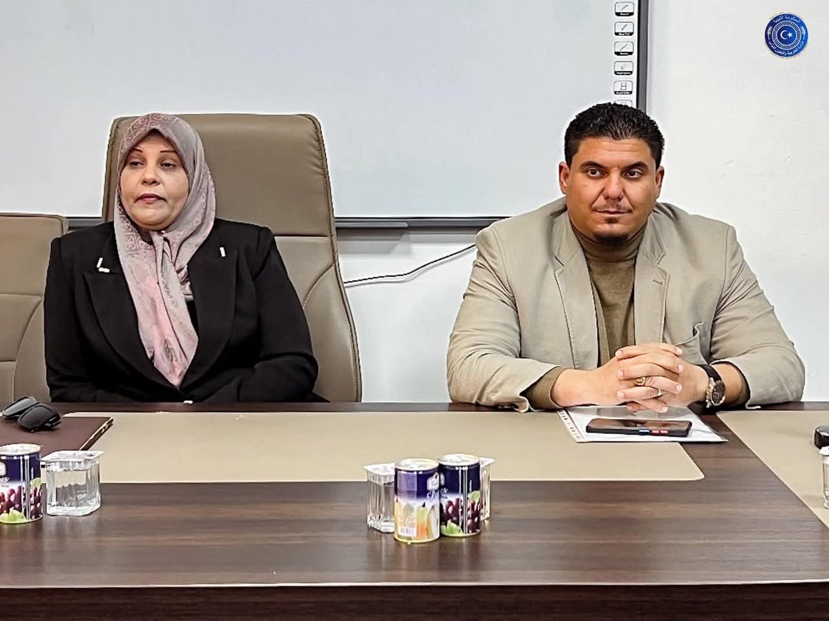 **بحضور وفد من وزارة الخارجية والتعاون الدولي، نظّم المركز الليبي للثقافات المحلية ندوة بعنوان "حماية الهوية الوطنية الليبية في عصر المعلومات المضللة".

الندوة ناقشت سبل تحصين الهوية الوطنية من التحديات الرقمية، وخلصت إلى توصيات لتعزيز الإعلام المسؤول ودعم التشريعات لمكافحة