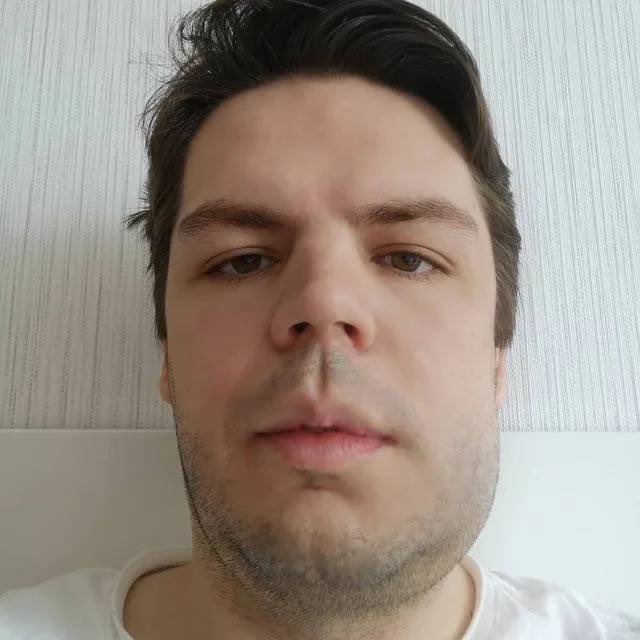 На фемдачу заехал военный эксперт и сразу нырнул в яму с говном. Йан Матвеев не выглядит выгоревшим