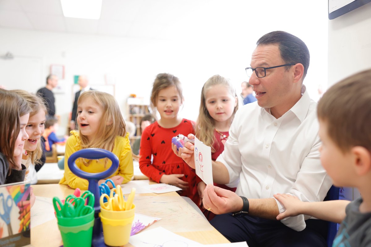 GovernorShapiro's tweet image. There are more than 3,000 open teaching positions in child care centers across Pennsylvania — and if we filled those openings, 25,000 more kids could have access to the care their families need.
But when working parents can’t access reliable child care, parents can’t get back to…
