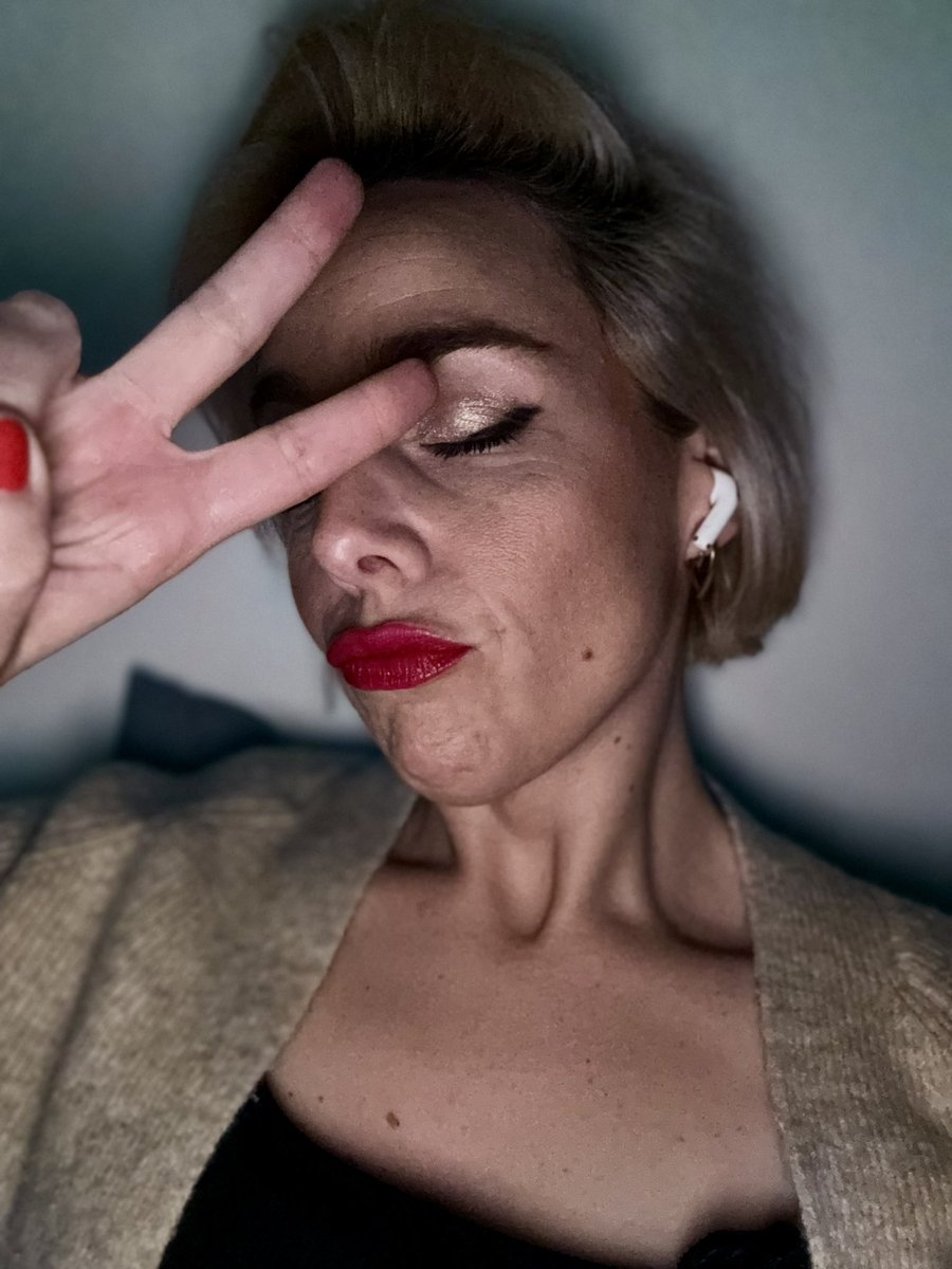 Bonne soirée la mif 
Les fachos je vous encule fort