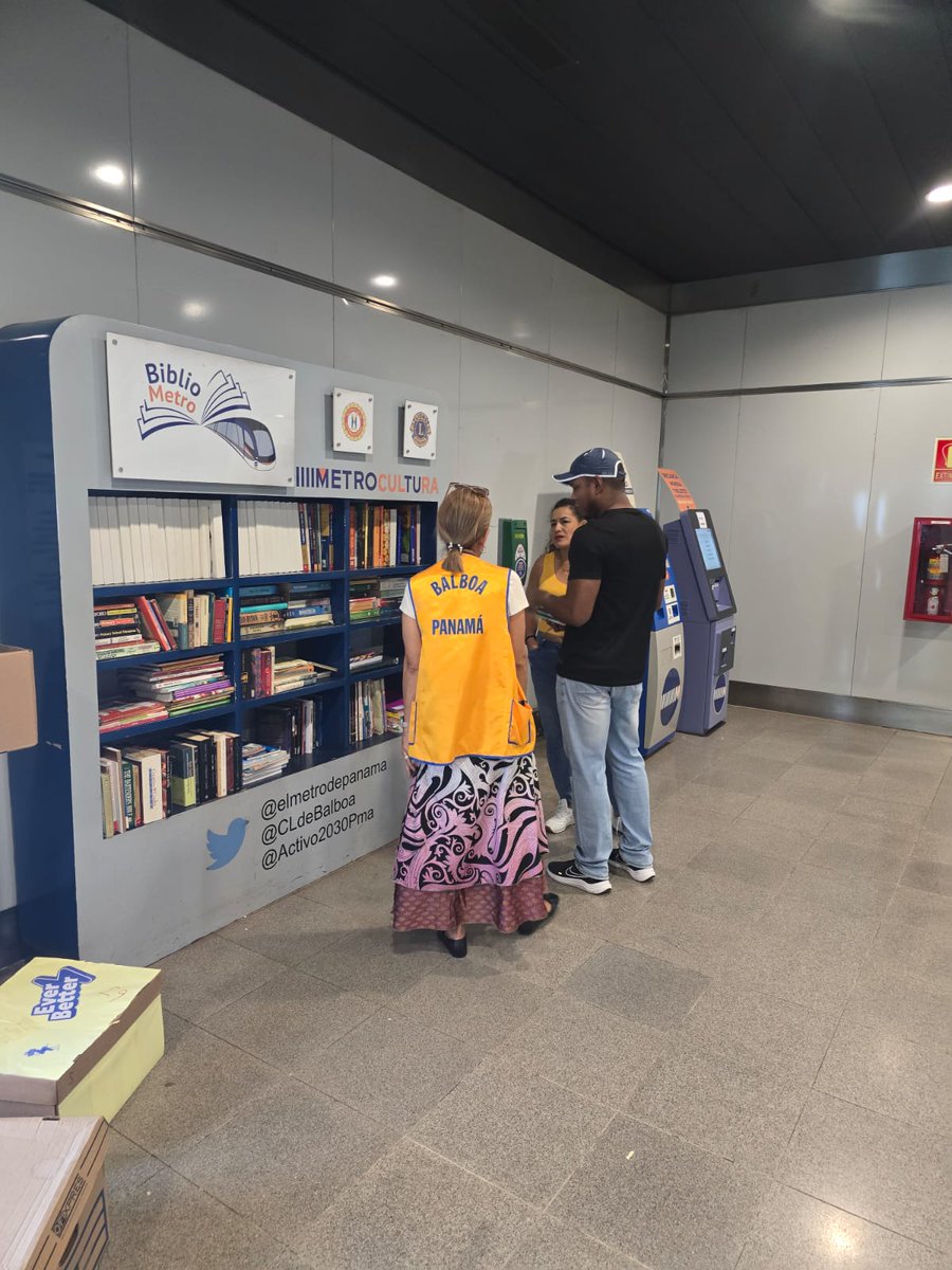Realizamos nuestra recarga mensual de títulos a las BiblioMetro del Santo Tomás y de El Ingenio.  Desde abril de 2016, hemos colocado más de 130,000 títulos en las 4 estaciones habilitadas.  En conjunto con
<a href="/elmetrodepanama/">El Metro de Panamá</a>
<a href="/CAPALIPTY/">Cámara Panameña del Libro 🇵🇦</a>
<a href="/Activo2030Pma/">Club Activo 20-30</a>
<a href="/LeonesD1Panama/">Asociación Nacional de Clubes de Leones de Panamá</a>
#MetroCultura