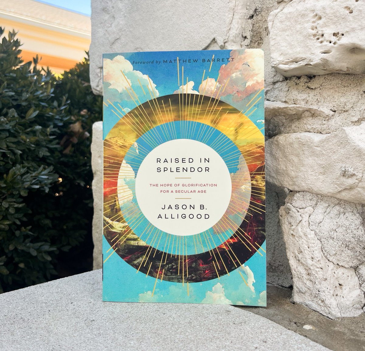 Midwestern Seminary (@mbts) on Twitter photo 📚 GIVEAWAY 📚
Congratulations to MBTS Alumnus, <a href="/jballigood/">Jason B. Alligood</a> on the release of his new book "Raised in Splendor"! To celebrate, we are giving away a FREE copy!
FOLLOW US, LIKE this post, and RT to enter to win! 📚 GIVEAWAY 📚
Congratulations to MBTS Alumnus, <a href="/jballigood/">Jason B. Alligood</a> on the release of his new book "Raised in Splendor"! To celebrate, we are giving away a FREE copy!
FOLLOW US, LIKE this post, and RT to enter to win!