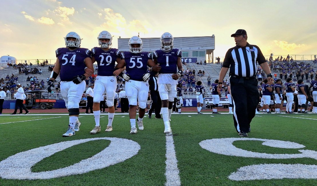 • Wildcat Welcome: annual report category (Gold recognition): Marcial Guajardo
• One Heartbeat: sports photo category (Gold): Marcial Guajardo
• Friday Night Sunlight: sports photo category (Gold): Marcial Guajardo
(2 of 3) 🧵