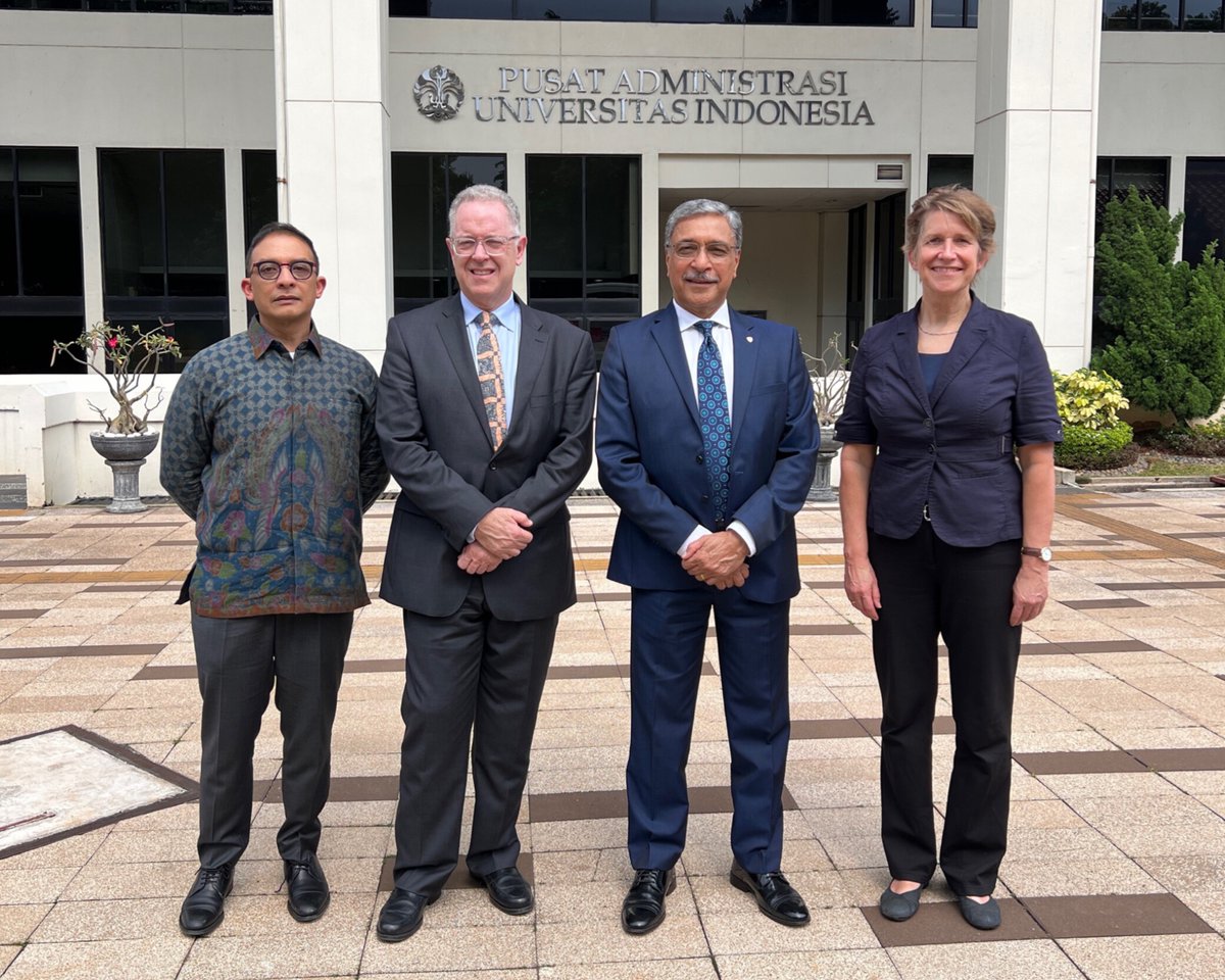 🗺️ <a href="/mcgillu/">McGill University</a> is in Indonesia!

In Jakarta to explore partnership opportunities with key Indonesian ministries and leading institutions to foster research collaboration, advance shared goals and strengthen cross-cultural ties.   

<a href="/AnjaGeitmann/">Anja Geitmann</a> <a href="/univ_indonesia/">UniversitasIndonesia</a> <a href="/uinjktofficial/">UIN Syarif Hidayatullah Jakarta</a>