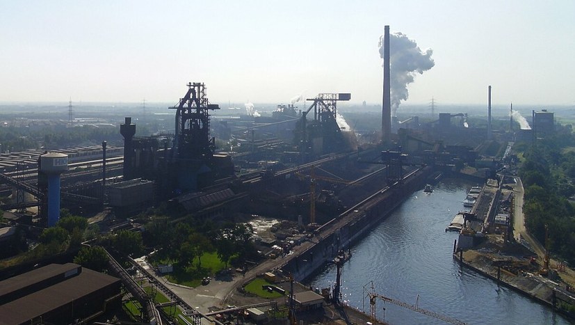 rotefahnenews's tweet photo. HKM / ThyssenKrupp: Statt abwarten 2.0 – gemeinsam konzernweit in die Offensive gehen!

In einer Extraausgabe des „Stahlkocher“, der Zeitung von Kollegen für  Kollegen im Stahlbereich, ist der folgende Artikel erschienen.

https://t.co/R731fxXi0p https://t.co/uZTPUeiFXh