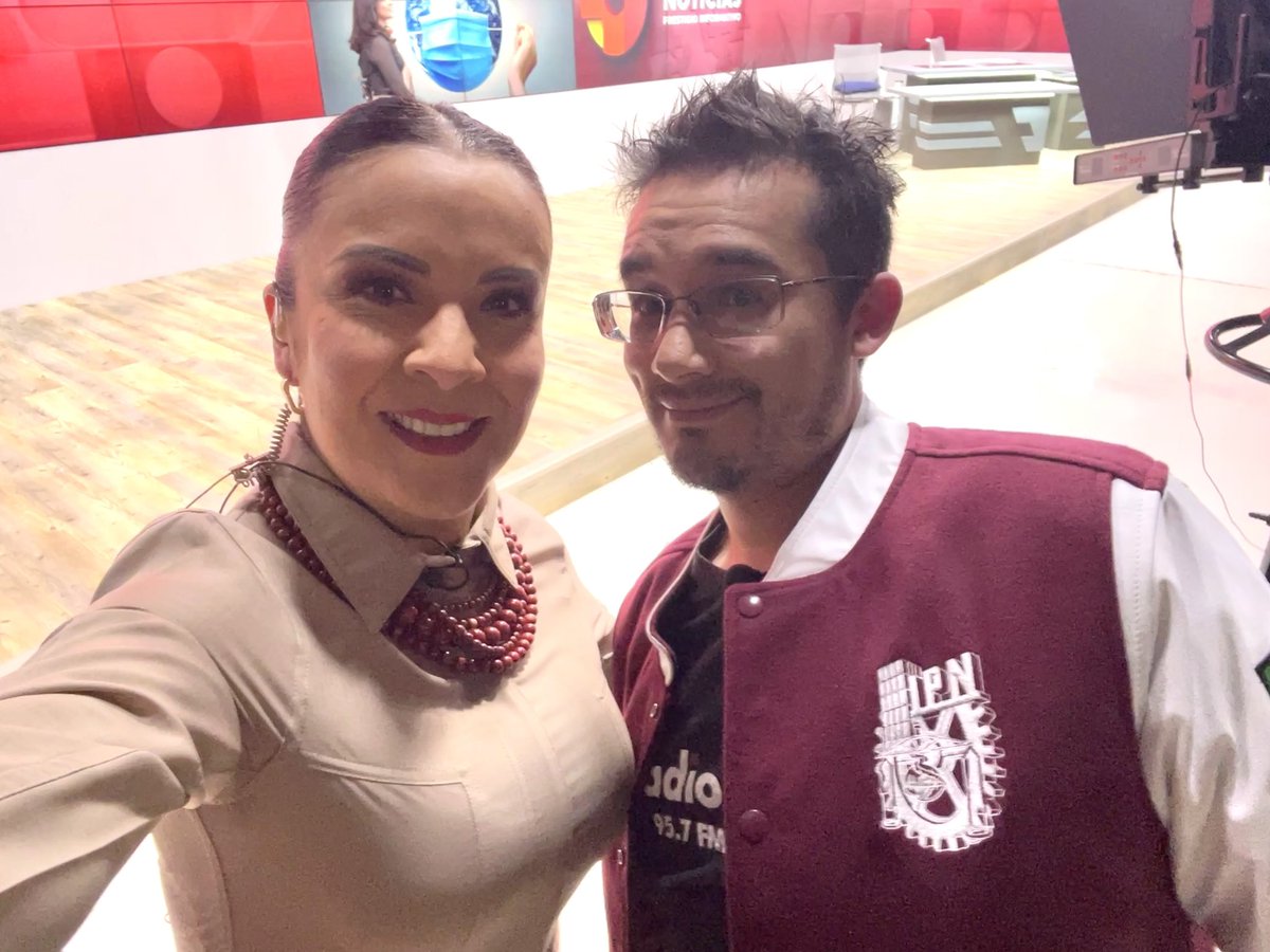 Lety Carbajal Arellano (@carelety) on Twitter photo ¡Ya está con nosotras en <a href="/OnceNoticiasTV/">Once Noticias</a> <a href="/enriqueanzures/">Enrique Anzures</a> Director de <a href="/RadioIPNOficial/">Radio IPN</a> porque hoy cumple esta estación 38 años al aire! ¡Ya está con nosotras en <a href="/OnceNoticiasTV/">Once Noticias</a> <a href="/enriqueanzures/">Enrique Anzures</a> Director de <a href="/RadioIPNOficial/">Radio IPN</a> porque hoy cumple esta estación 38 años al aire!