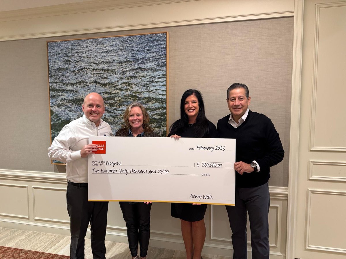 ProsperaUSA's tweet photo. ๐ค Huge thanks to Wells Fargo and our volunteers Kate Wilson & Linda Hague for renewing support of our program in FL, GA & NC. Your generosity helps our community prosper and more small businesses thrive! ๐ #ProsperaUSA #ProsperaFunders #CommunitySupport https://t.co/USMNHaSNRW